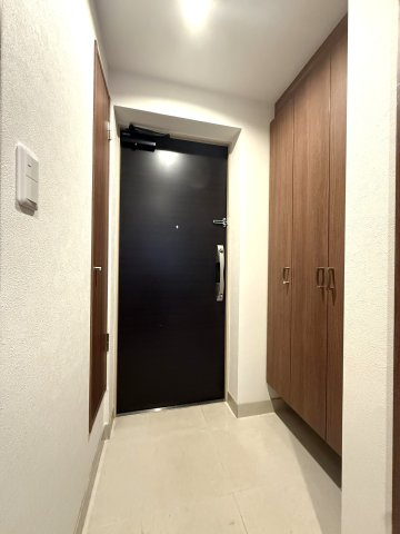 セザール苗穂の玄関