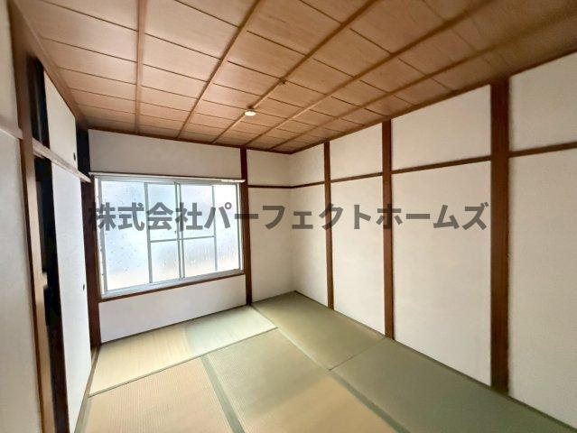 松丘町戸建　賃貸の和室|落ち着いた雰囲気の和室付きです