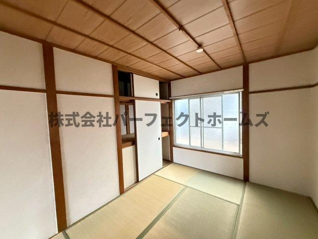 松丘町戸建　賃貸の和室|和室、ちょっとしたくつろぎスペースにいかがでしょうか
