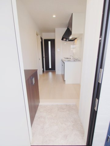 ＭＩＮＩＮＧ２番館の玄関