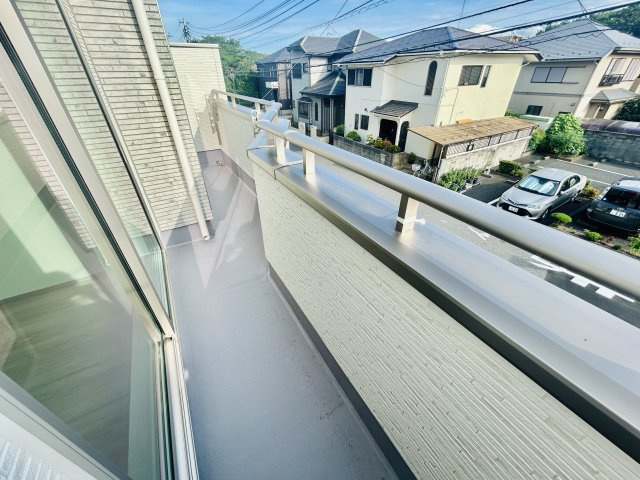 千葉市花見川区宮野木台４丁目２３３番のバルコニー