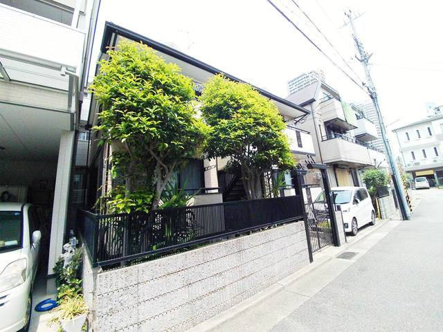 メゾン琵琶町の外観