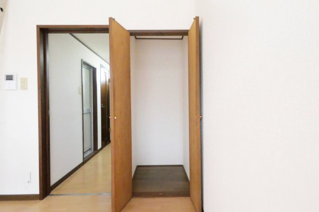 太宰府市朱雀１丁目のアパートの内装|別号数タイプ