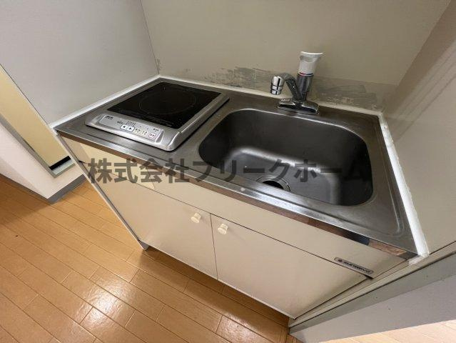 メゾンドール三鷹のキッチン