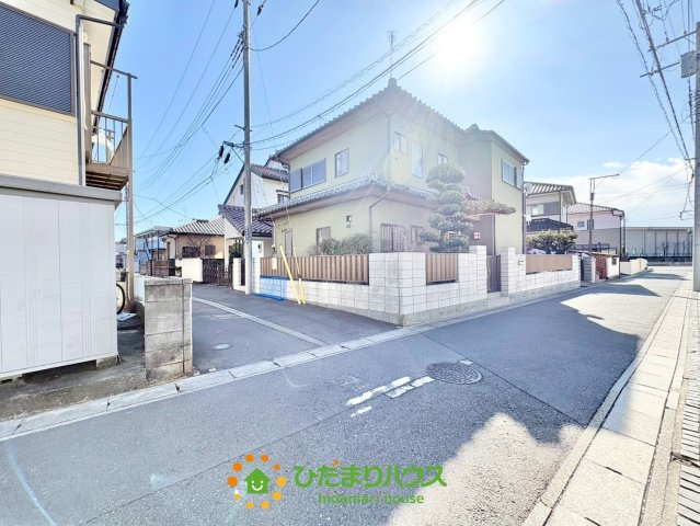 久喜市本町３丁目　中古一戸建ての前面道路含む現地写真|２０２６年２月２日撮影