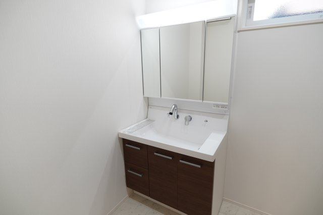 【独立洗面台】の画像