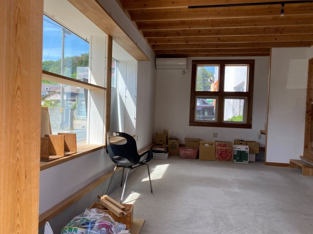 泉馬場店舗の内装