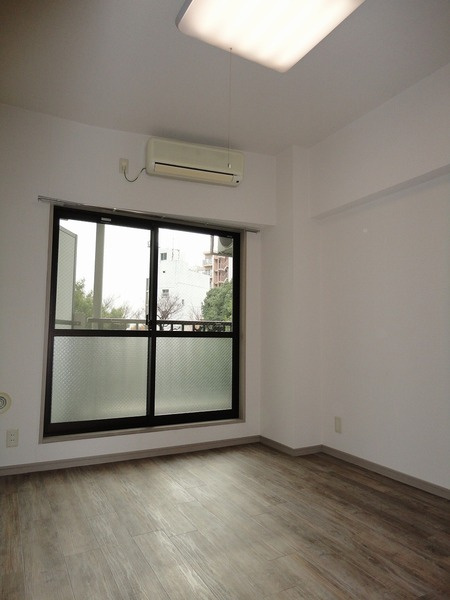 エヴェナール茗荷谷の居間・リビング|　※別室参考写真です。