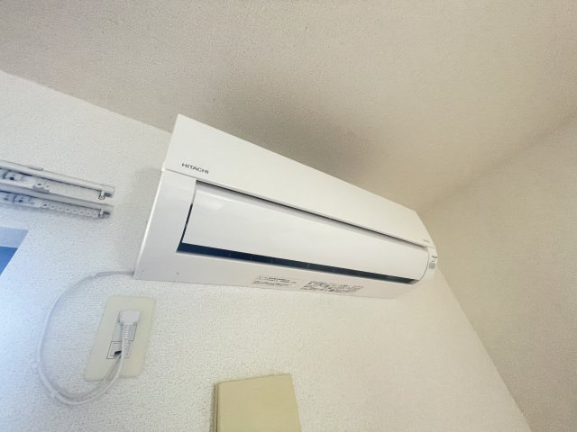 シュティル　鏡　Ｂの内装