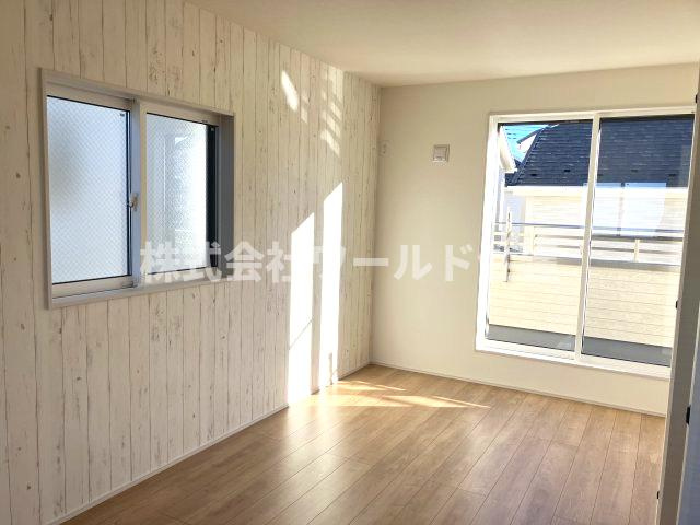 羽村市緑ヶ丘４丁目の洋室