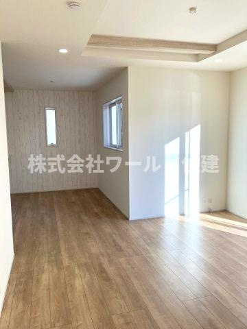 羽村市緑ヶ丘４丁目の居間・リビング