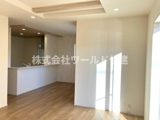 羽村市緑ヶ丘４丁目の居間・リビング