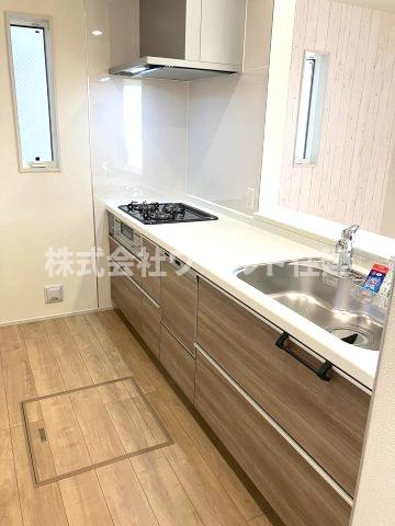 羽村市緑ヶ丘４丁目のキッチン