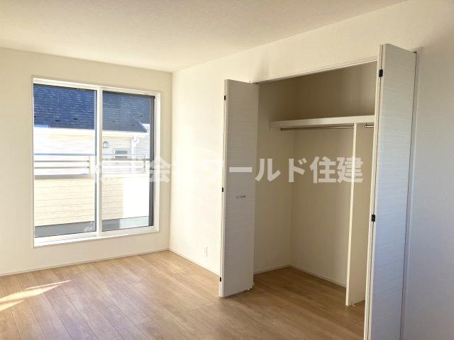 羽村市緑ヶ丘４丁目の洋室