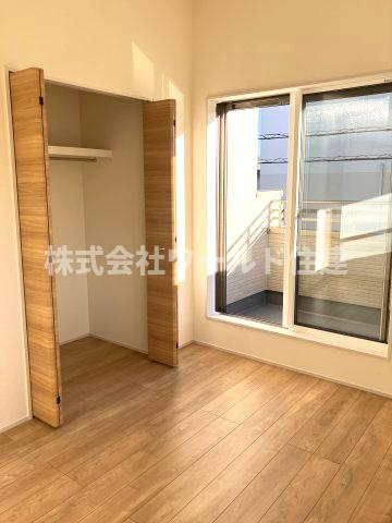 羽村市緑ヶ丘４丁目の洋室