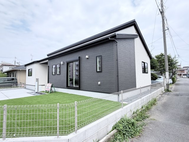 リナージュ前橋市朝倉町3丁目01期　１号棟（平屋）の外観|東面からの外観です♪おしゃれなデザインです♪