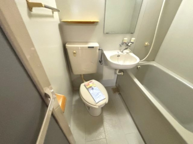 城ノ下ハイツ　Ａ棟のトイレ
