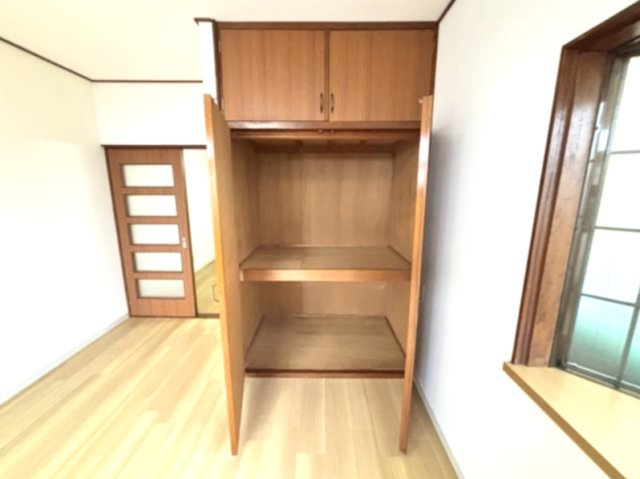 城ノ下ハイツ　Ａ棟の収納