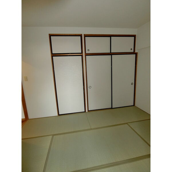 ロジュマン春日井の内装