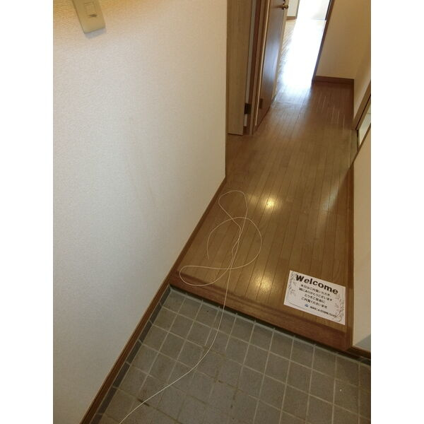 ロジュマン春日井の玄関