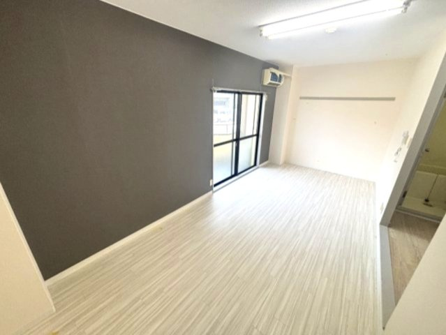 三景マンションの寝室