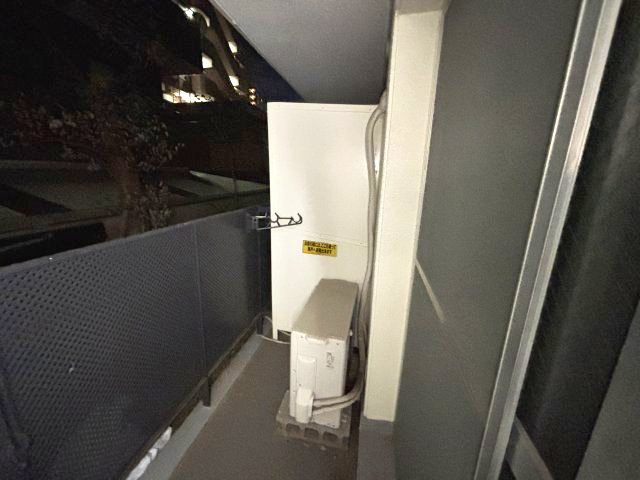 ダイドーメゾン岡本のバルコニー