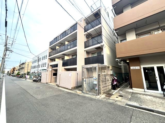 ダイドーメゾン岡本