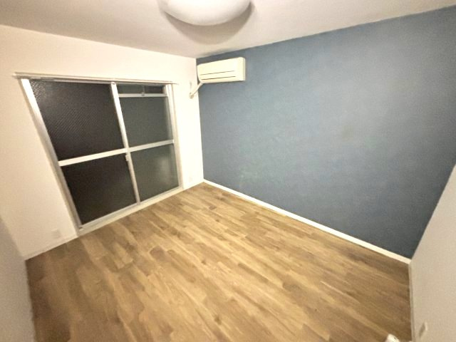 ダイドーメゾン岡本の居間・リビング