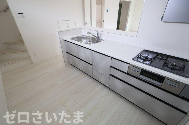 《仲介手数料無料》北区吉野町１丁目390-16新築一戸建てグラファーレのキッチン