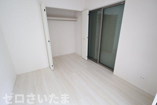 《仲介手数料無料》北区吉野町１丁目390-16新築一戸建てグラファーレの洋室