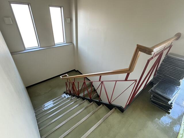 ひたちなか市西大島１丁目　倉庫付ビルの内装