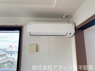 【設備】 | 愛瑠 | エアコン