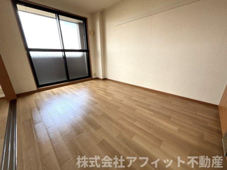 【その他】 | 愛瑠 | 洋室6.1帖