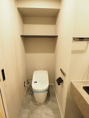 新品家具付きマンション中目黒11(KaGood東京)のトイレ