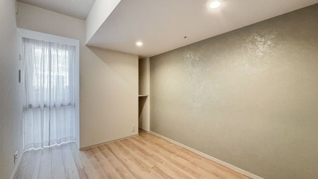 パークタワー西新宿の洋室|洋室（1）6.5帖です。