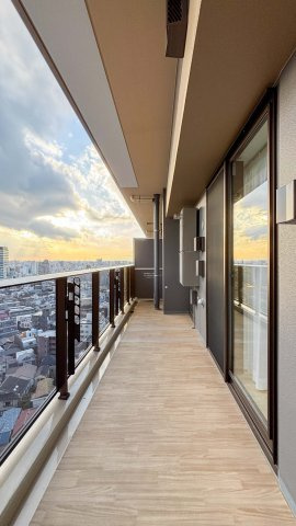 パークタワー西新宿のバルコニー