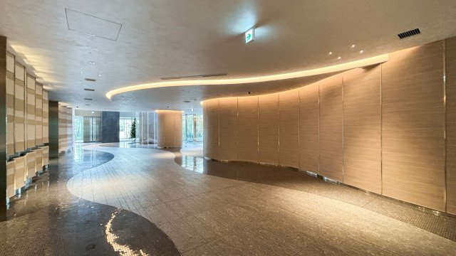 パークタワー西新宿のロビー