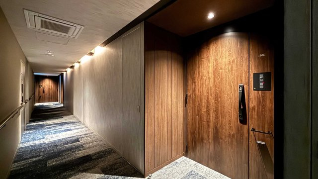 パークタワー西新宿の玄関