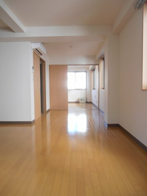 【居間・リビング】 | ソラ廣谷