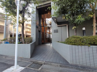 【エントランス】