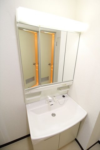 【洗面所】