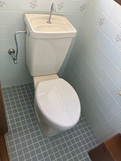 【トイレ】 | 岩屋　４DK中古住宅