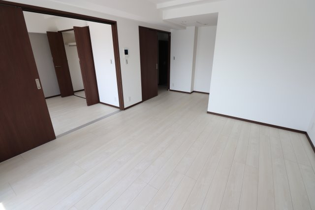 GENOVIA本所吾妻橋Ⅲの居間・リビング