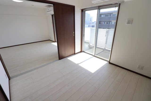 GENOVIA本所吾妻橋Ⅲの居間・リビング