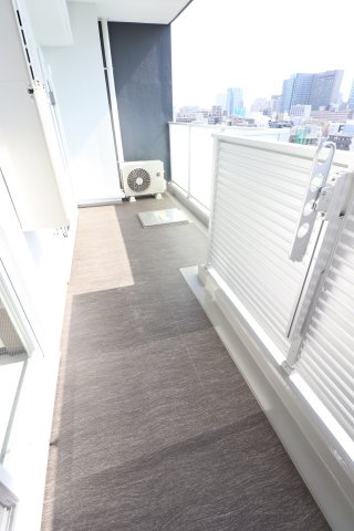 GENOVIA本所吾妻橋Ⅲのバルコニー