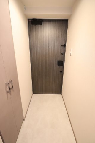 GENOVIA学芸大学の玄関