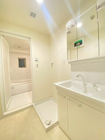 コスモ堀川寺之内の独立洗面台|現地（2026年1月末）撮影