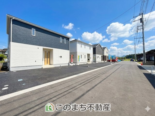 CRADLEGARDEN宇都宮市野沢町第4の前面道路含む現地写真|前面道路含む現地写真