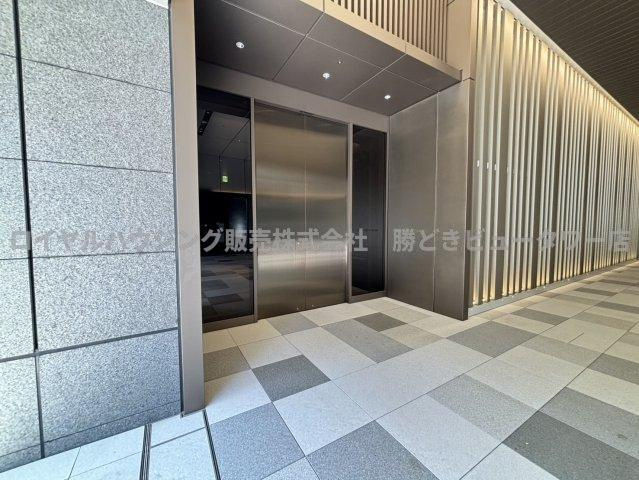 【エントランス】