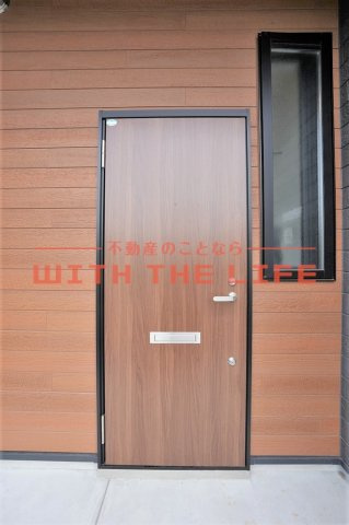 ジラソーレＫ【キャッシュバック対象物件】の玄関|ゆったりとした玄関です